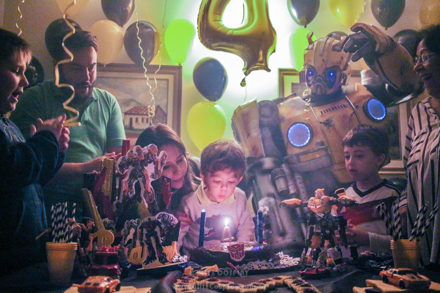 Bumblebee Personagem Vivo Para Festas.