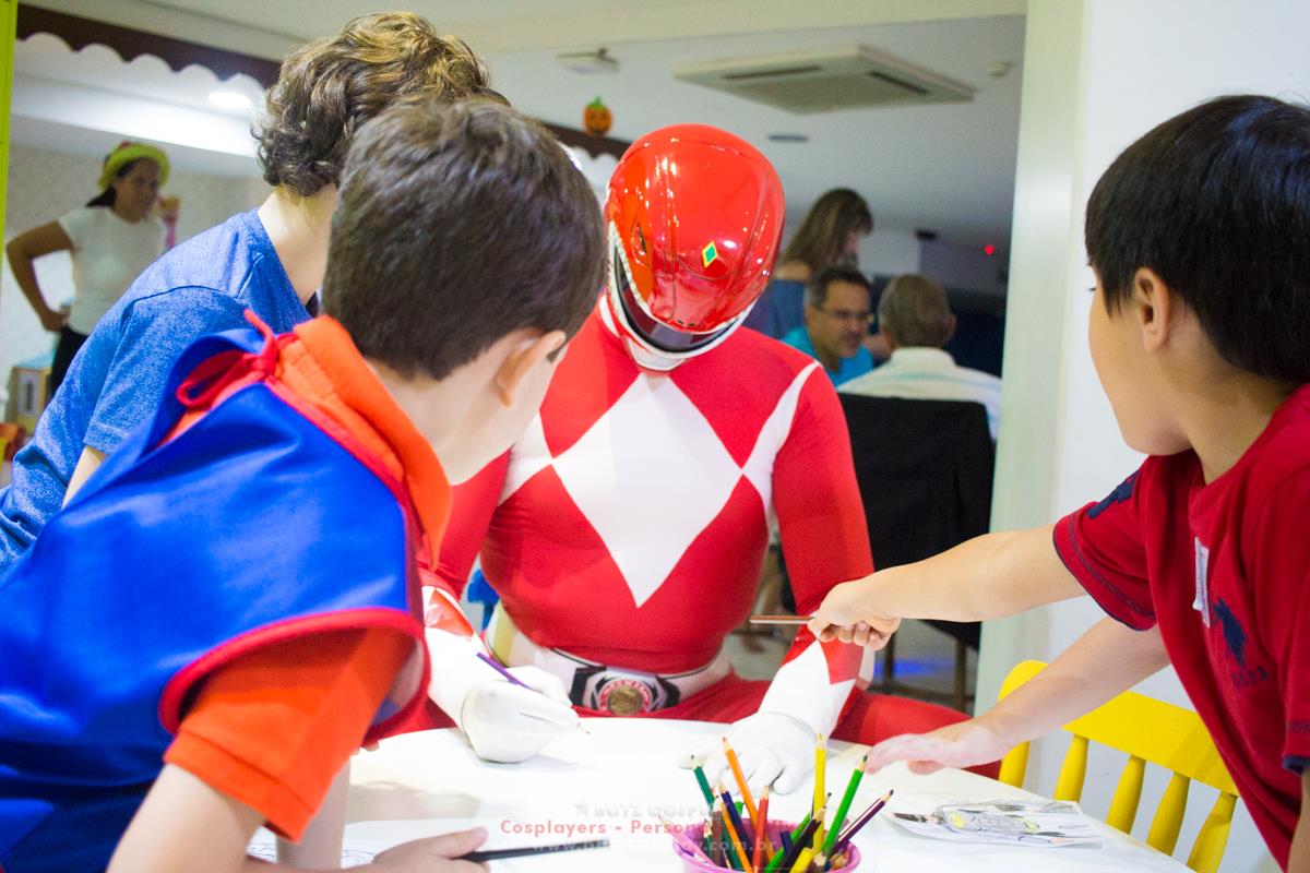 Power Rangers personagens vivos