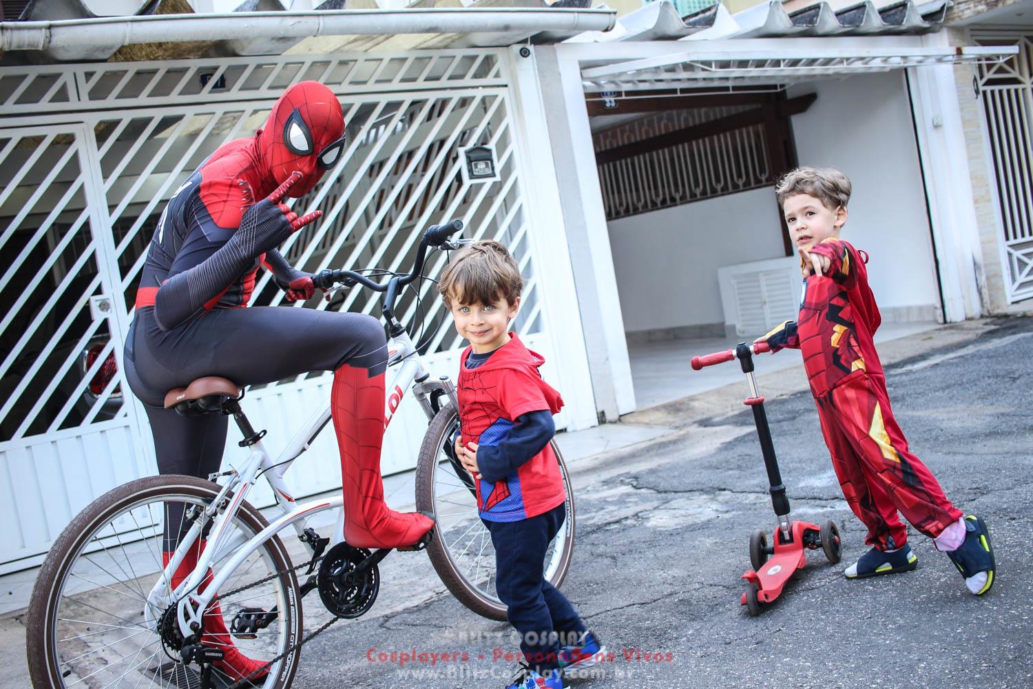Heróis Betina Personagens Vivos Para Festas e Eventos.