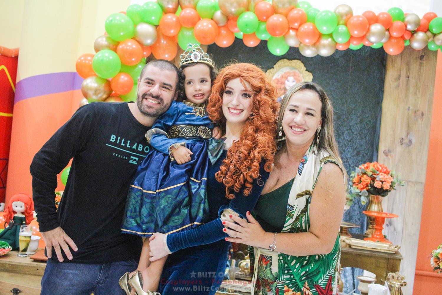 Valente Personagem Vivo Para Festas