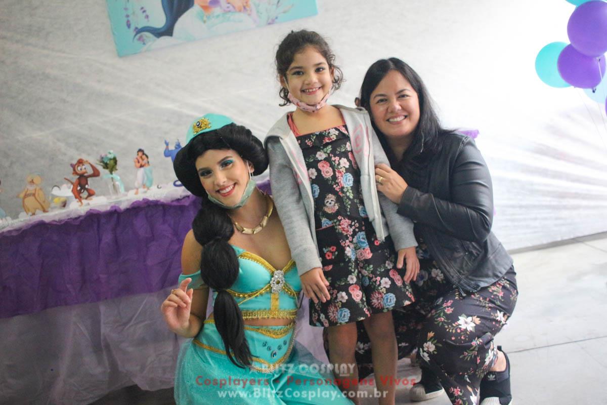 Jasmine Personagens Vivos para Festas e Eventos.