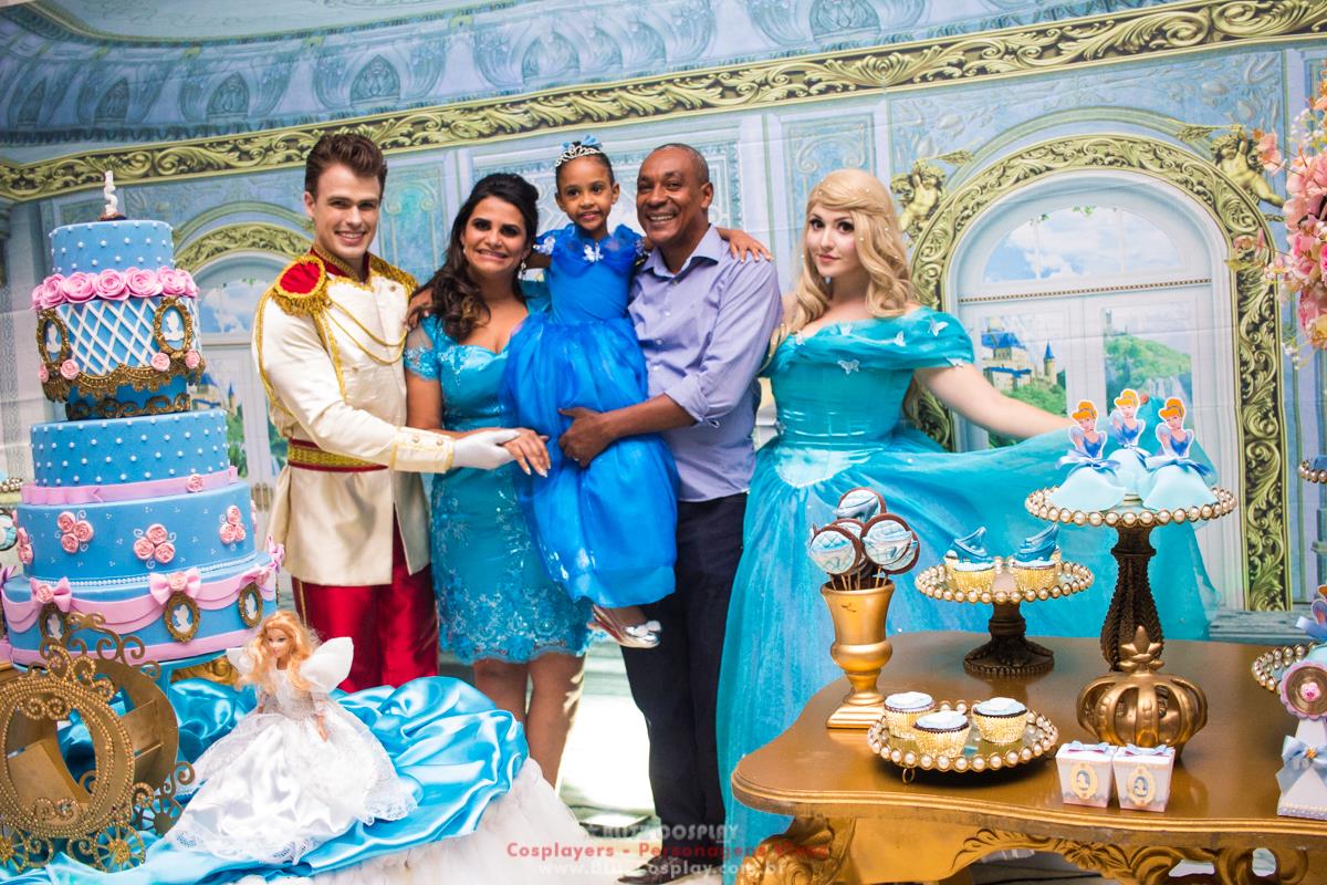 Cinderela personagem vivo para festas