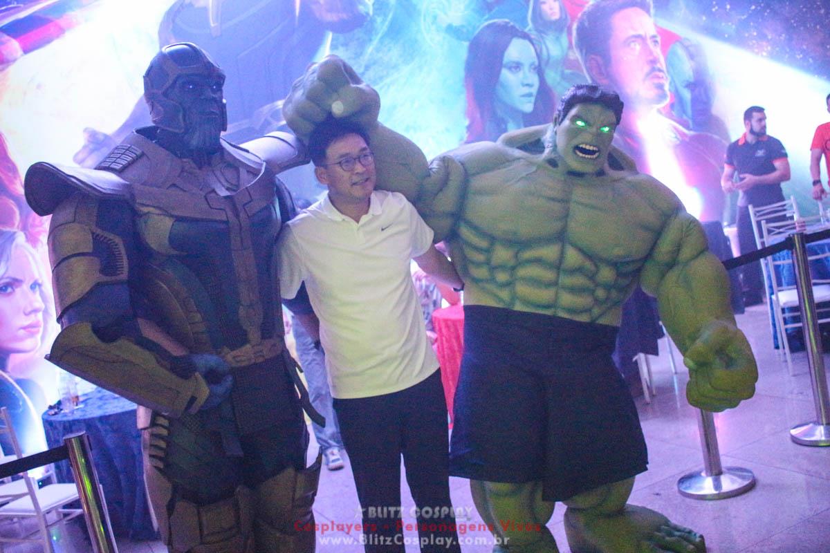 Thanos e Hulk Personagens Vivos Para Festas.