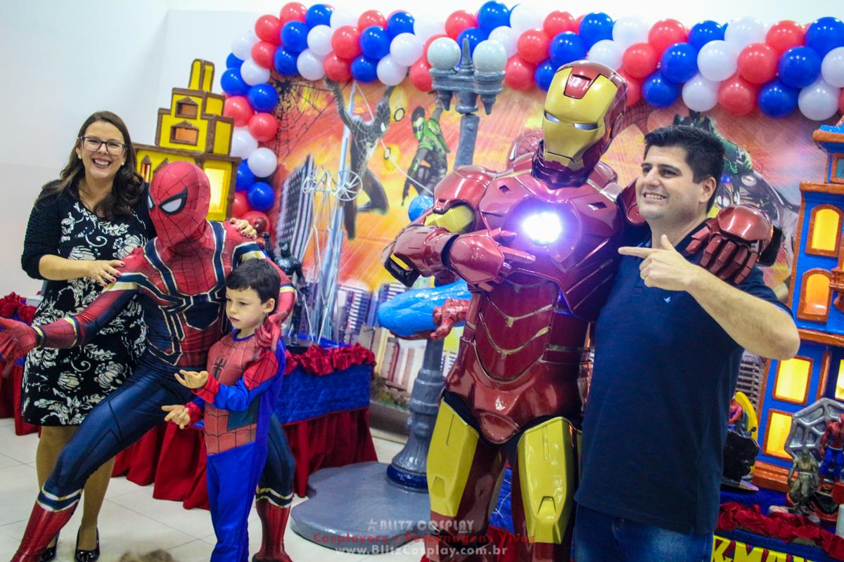 Personagem vivo Os Vingadores para festas