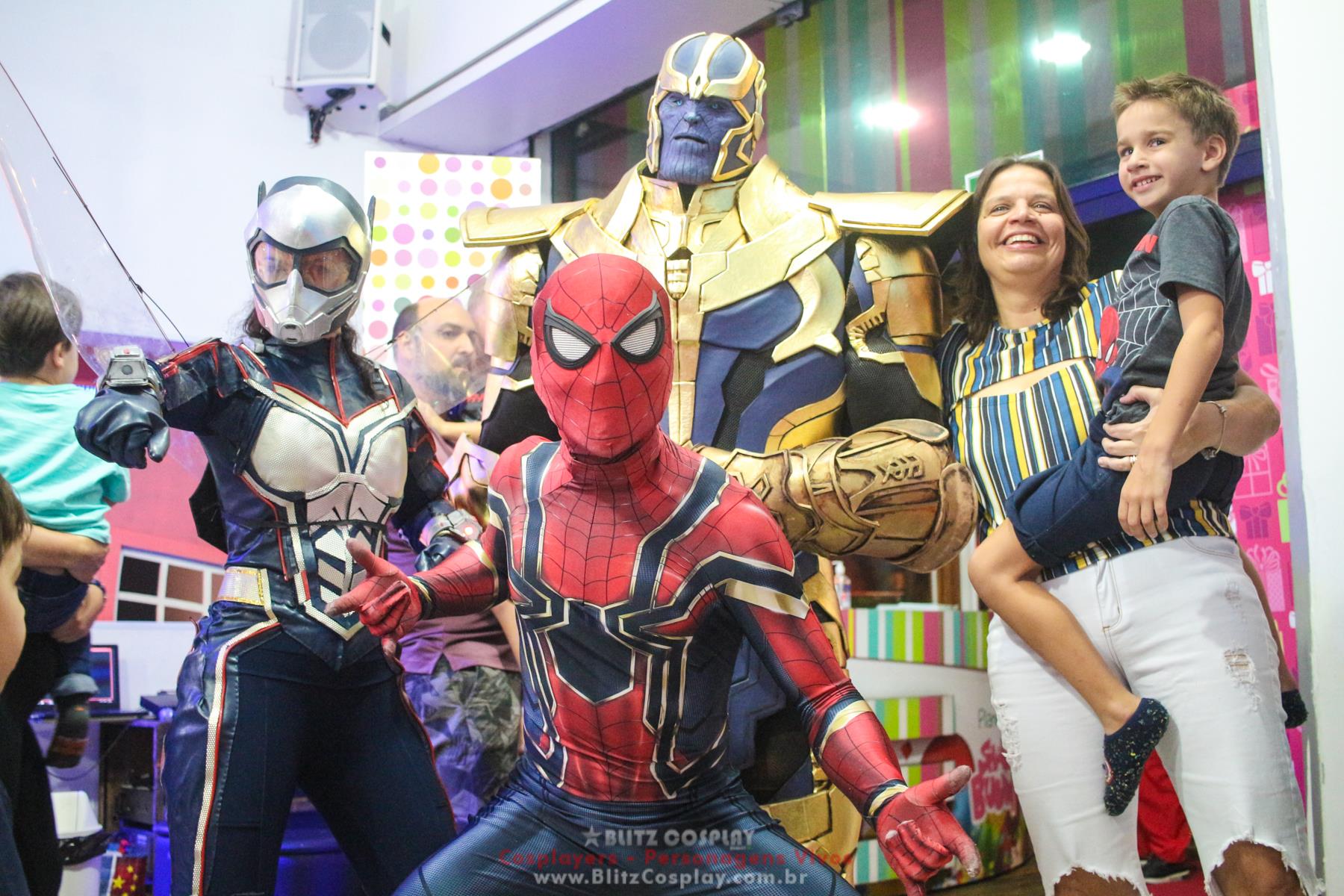 Thanos Personagem vivo para festa e eventos