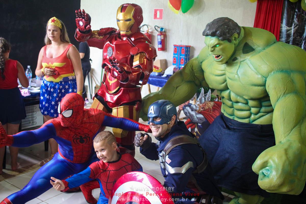 Os Vingadores Personagens Vivos Para Festas.