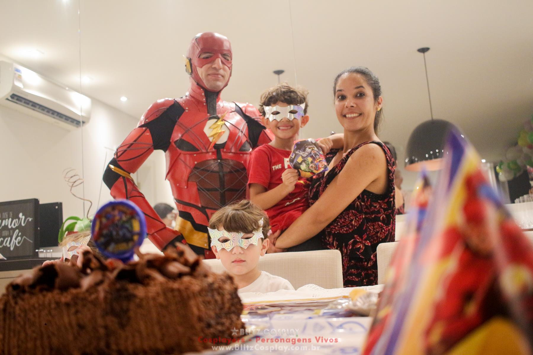 Flash personagem vivo para festas