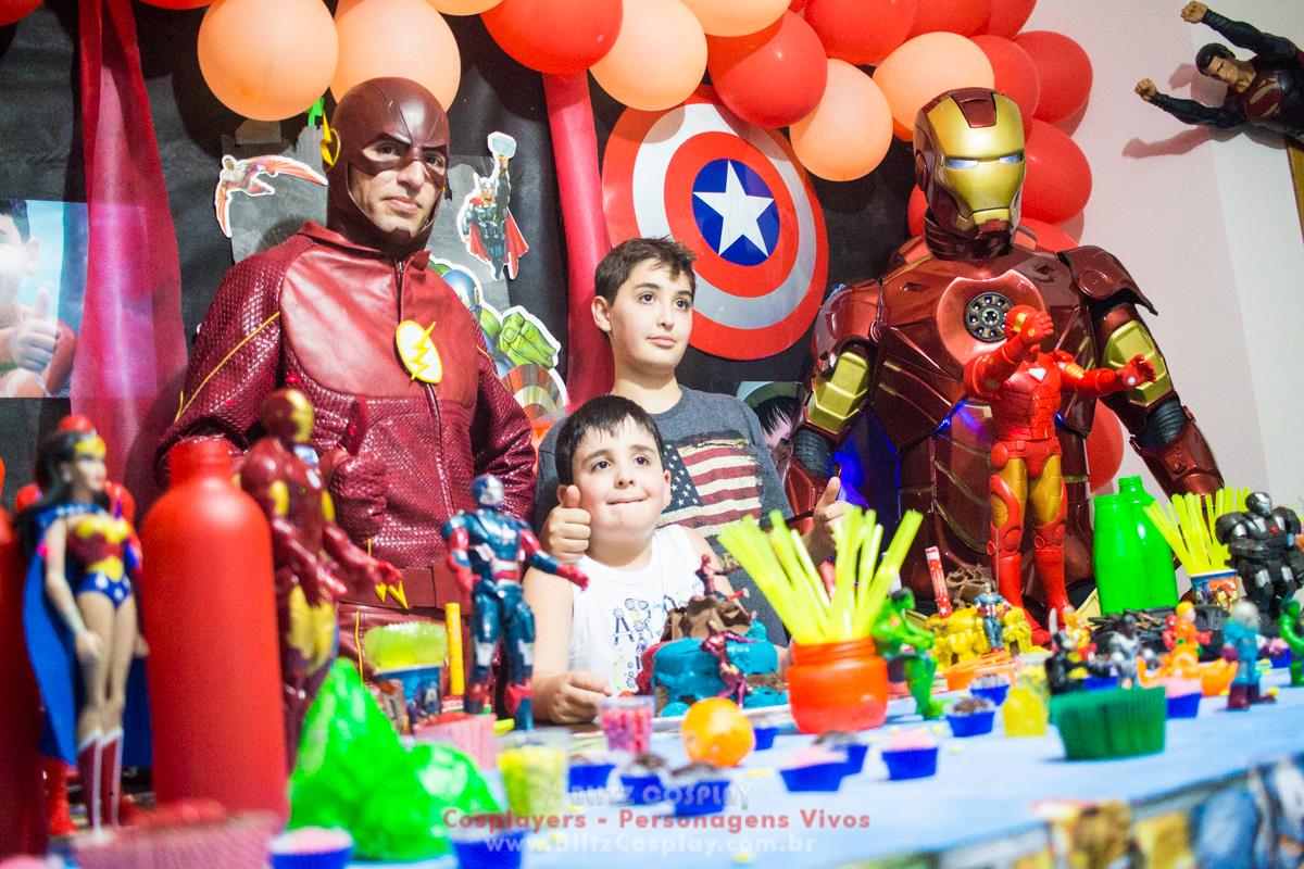 Flash personagem vivo para festas