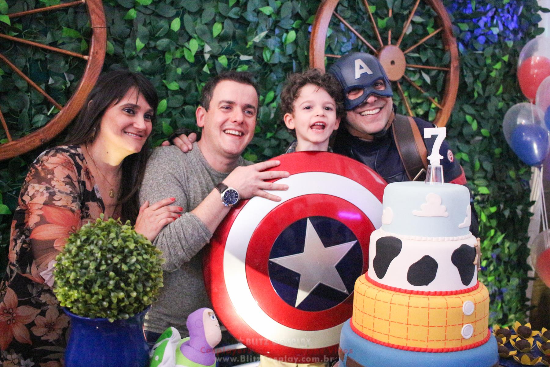 Capitão América Personagem Vivo Para Festas.
