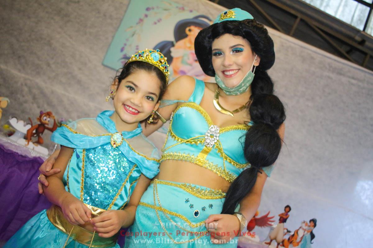 Jasmine Personagens Vivos para Festas e Eventos.