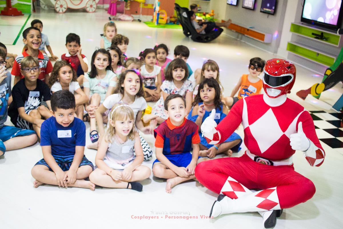 Power Rangers personagens vivos