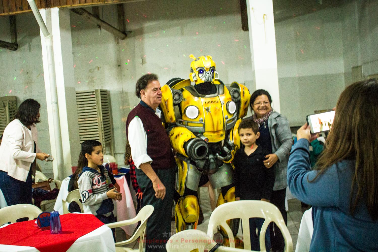 Bumblebee Personagem Vivo Para Festas.