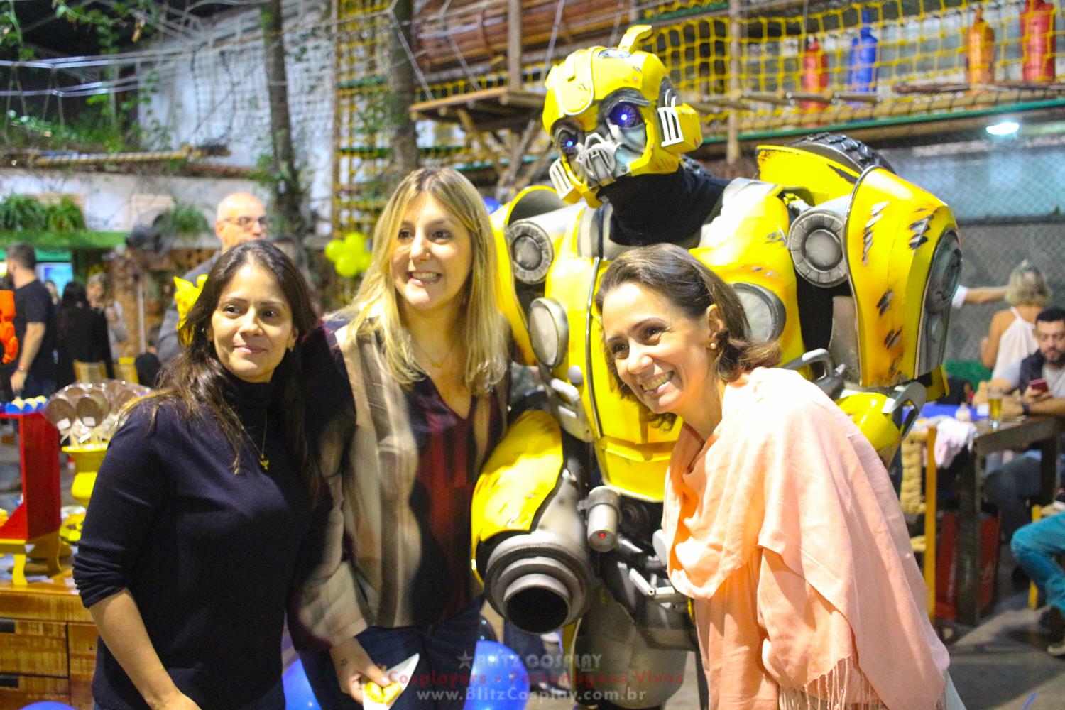 Bumblebee Personagem Vivo Para Festas.