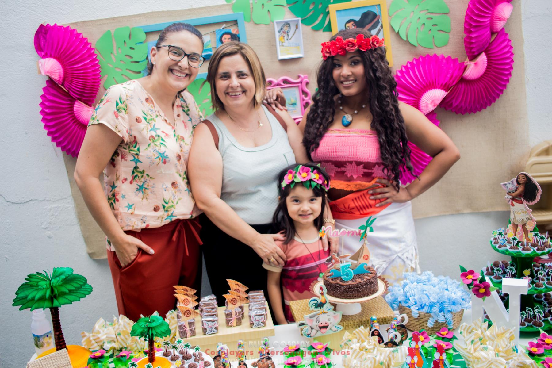 Moana personagem vivo pata festas