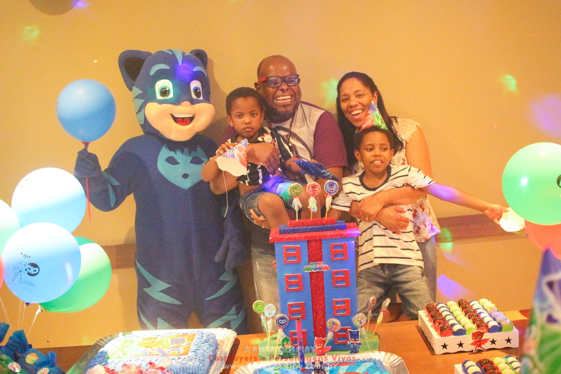 Personagens vivos Pjmask para festas