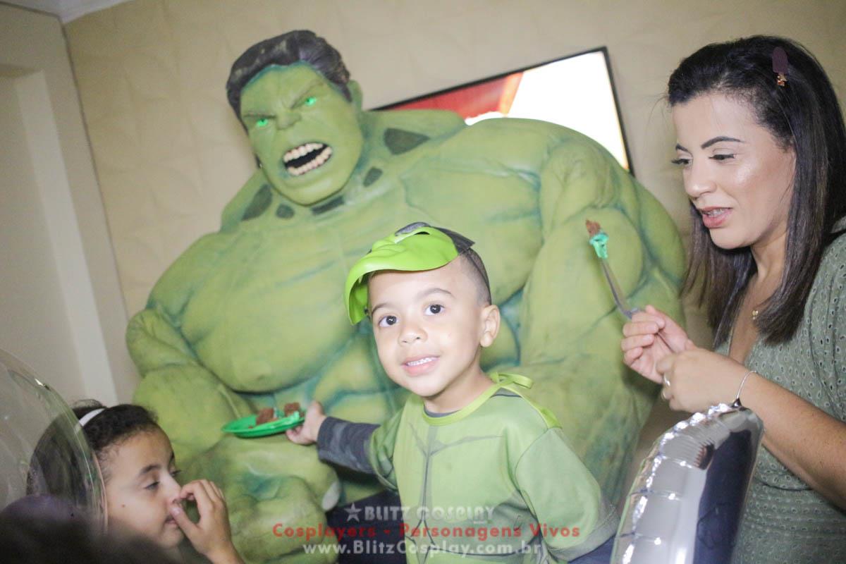 Hulk Personagem Vivo Para Festas e Eventos.