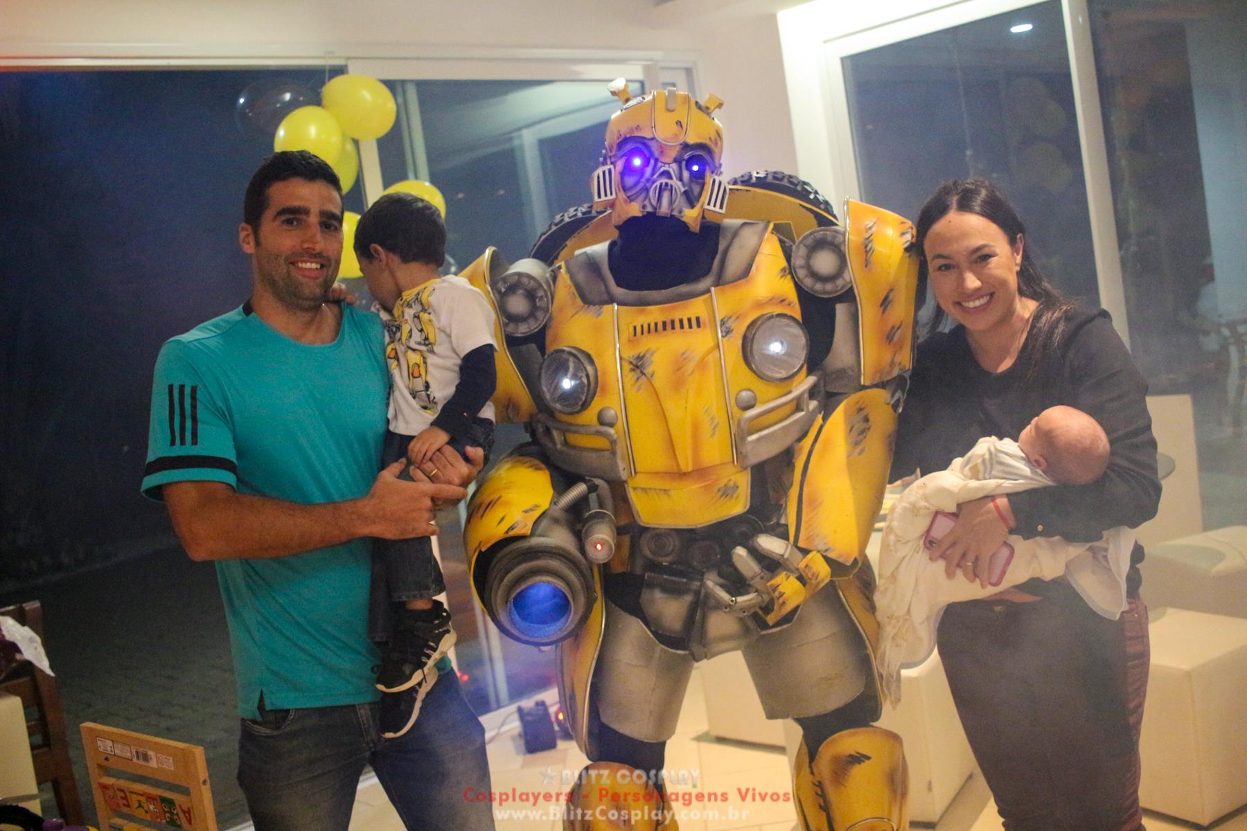 Personagem vivo Bumblebee para festas