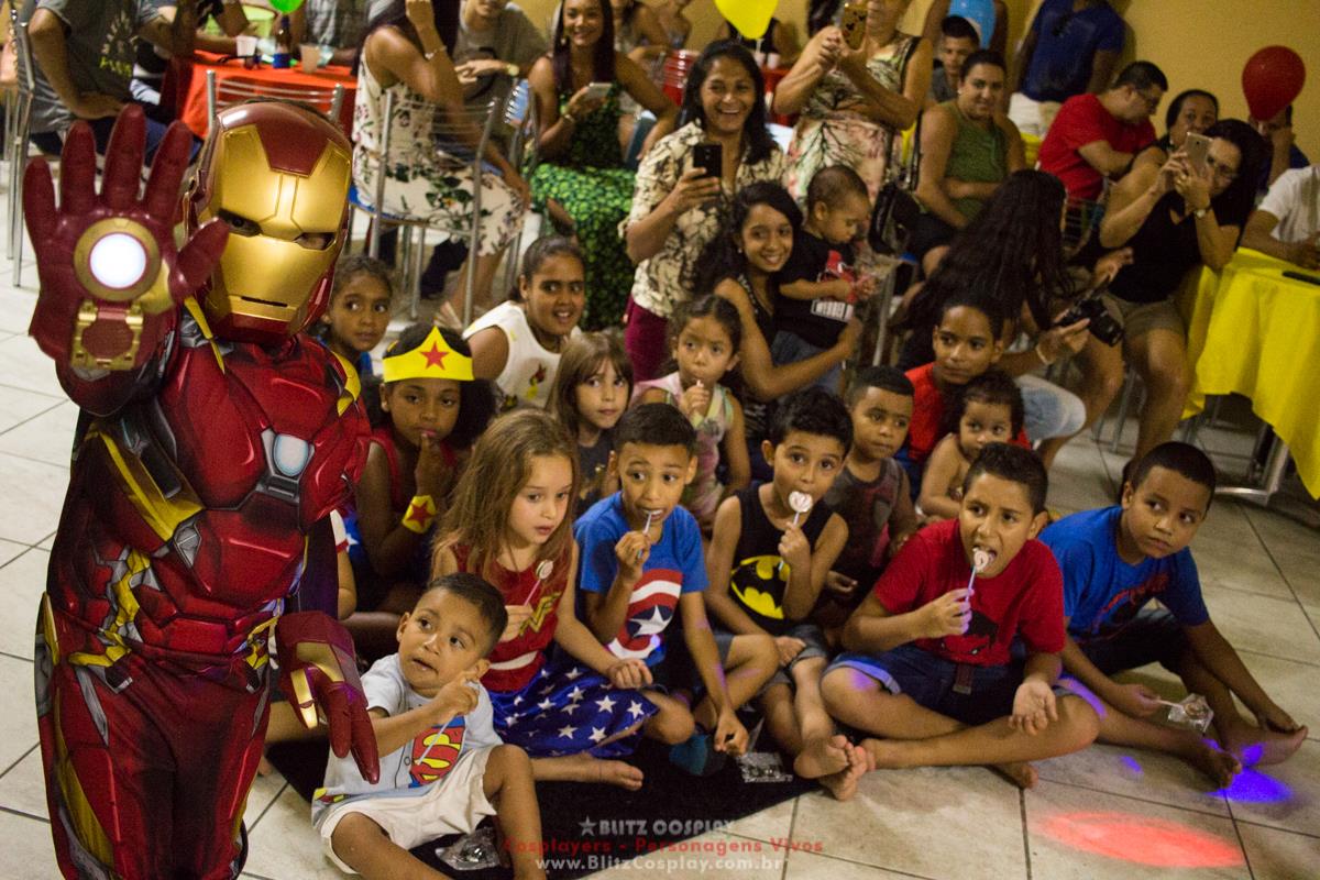 Personagem vivo Homem Aranha para festas