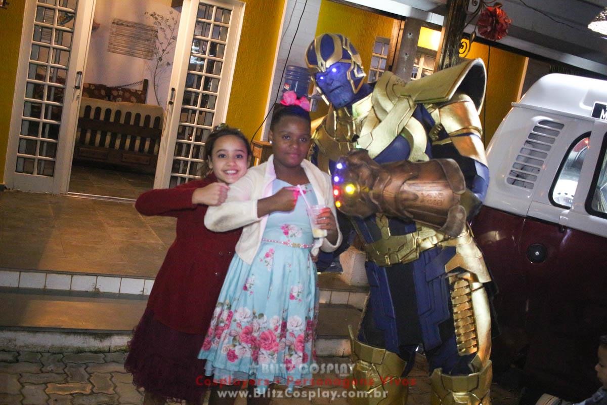 Thanos Personagem Vivo Para Festas e Eventos.