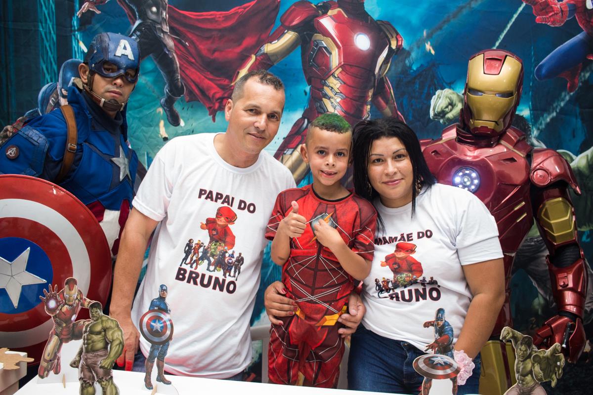 Personagem vivo Os Vingadores