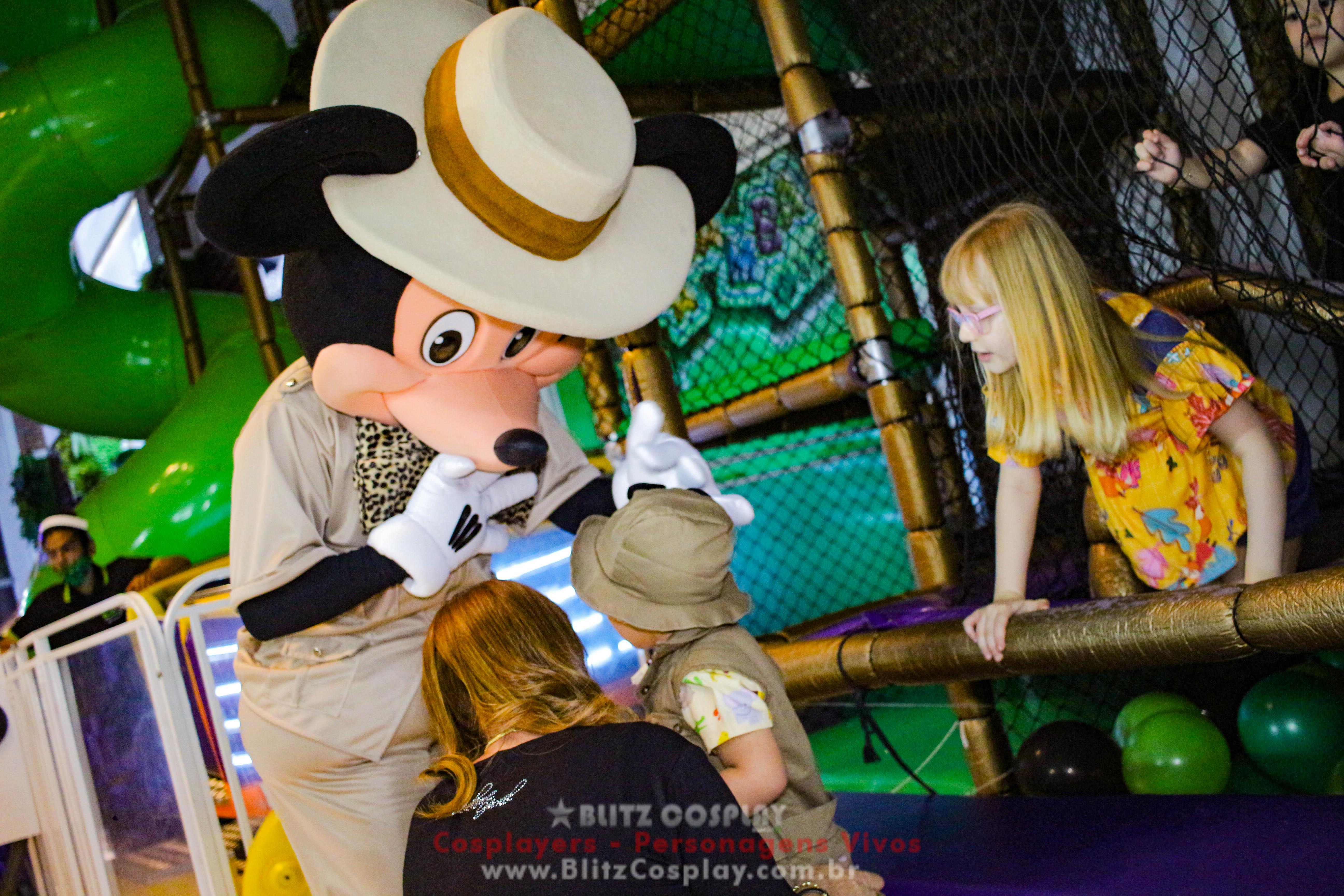 Mickey Safari Personagens Vivos Para Festas e Eventos.