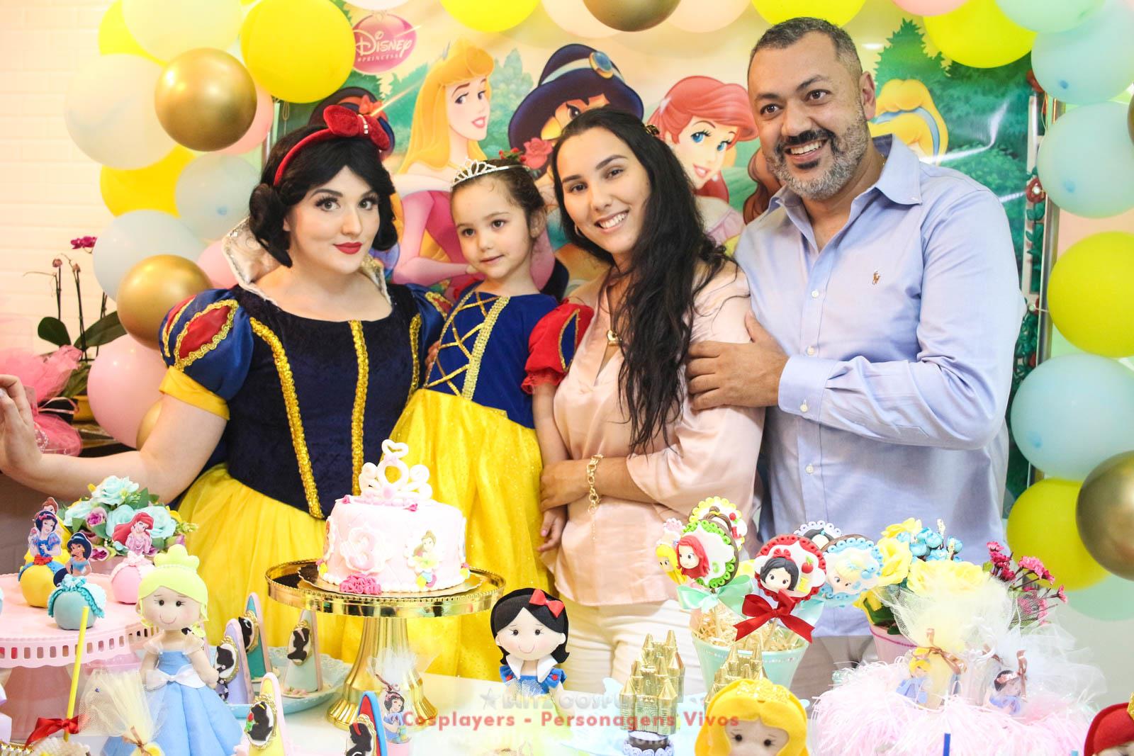 Branca de Neve Personagem Vivo Para Eventos e Festas.