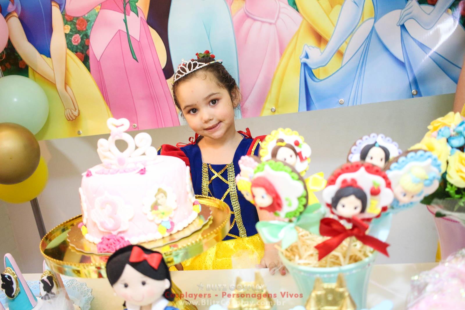 Branca de Neve Personagem Vivo Para Eventos e Festas.