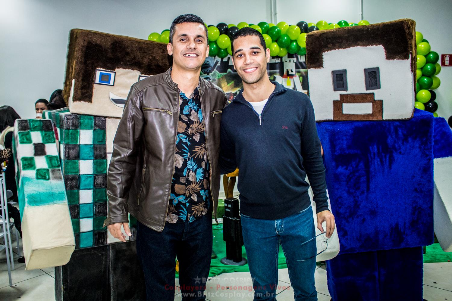 Minecraft Personagem Vivo Para Festas.