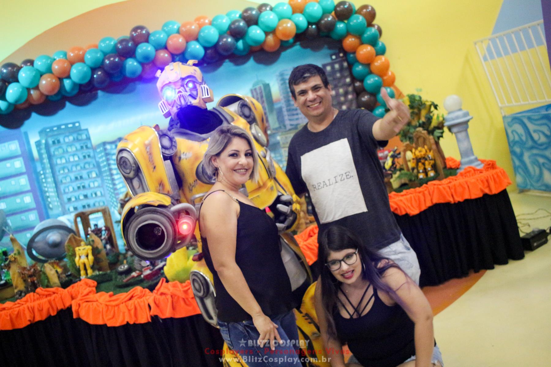 Bumblebee personagem vivo para festas