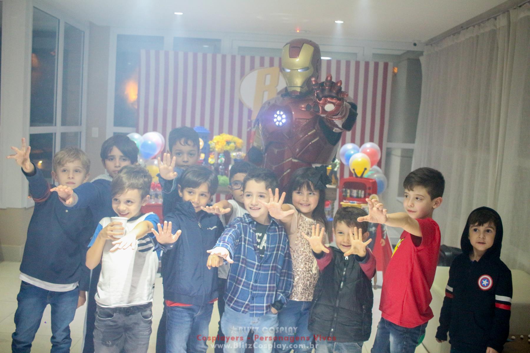 Personagem vivo Homem de Ferro para festas