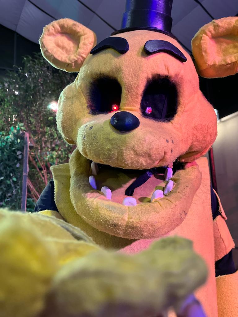 Contratar Animatronics personagem vivo para festas - FNAF