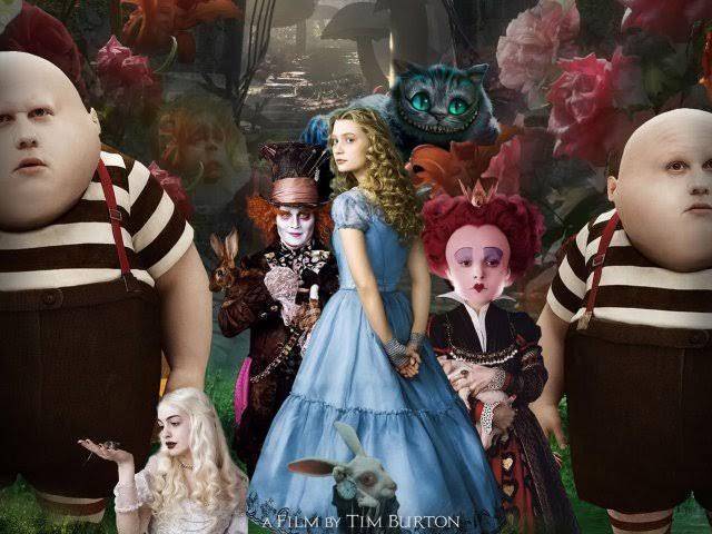 Contratar Alice Personagem Vivo