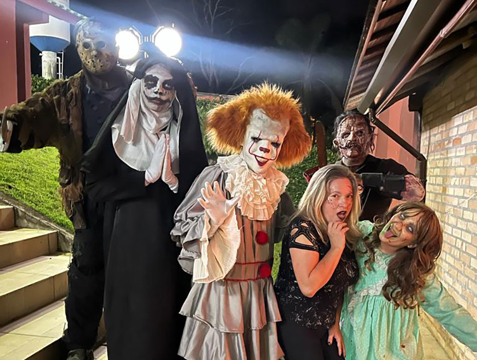 Contratar It a Coisa, Pennywise Personagem Vivo para Eventos Contratar It a Coisa, Pennywise Personagem Vivo para Eventos