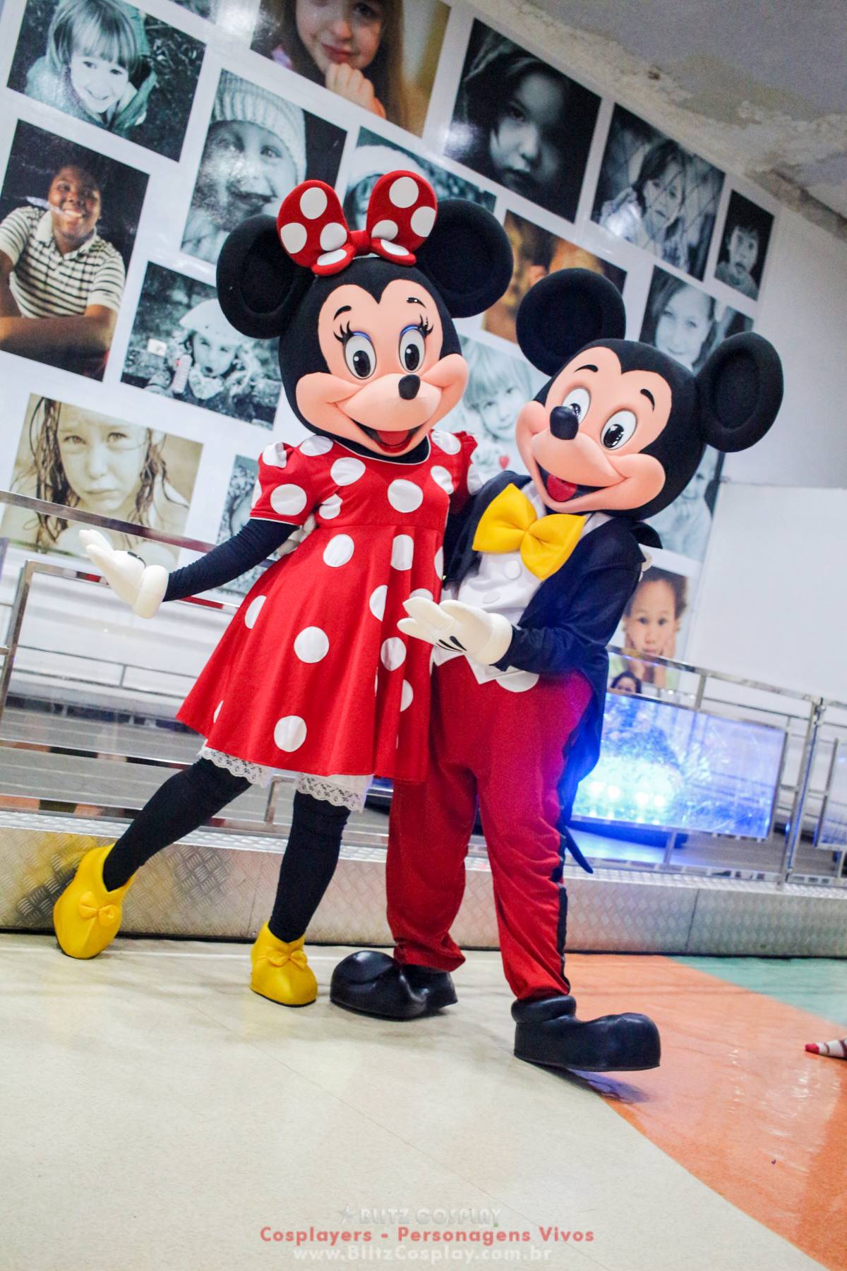 Contratar Minnie Confeiteira personagem vivo Contratar Minnie Confeiteira personagem vivo