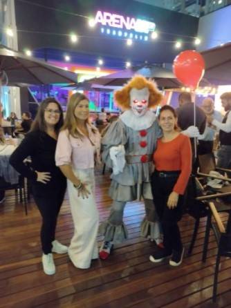 Contratar Pennywise para Festas e Eventos Contratar Pennywise para Festas e Eventos