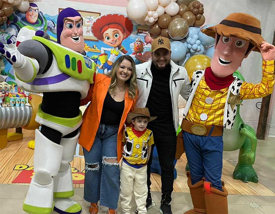 Contratar Woody Personagem Vivo para Festa Infantil Contratar Woody Personagem Vivo para Festa Infantil