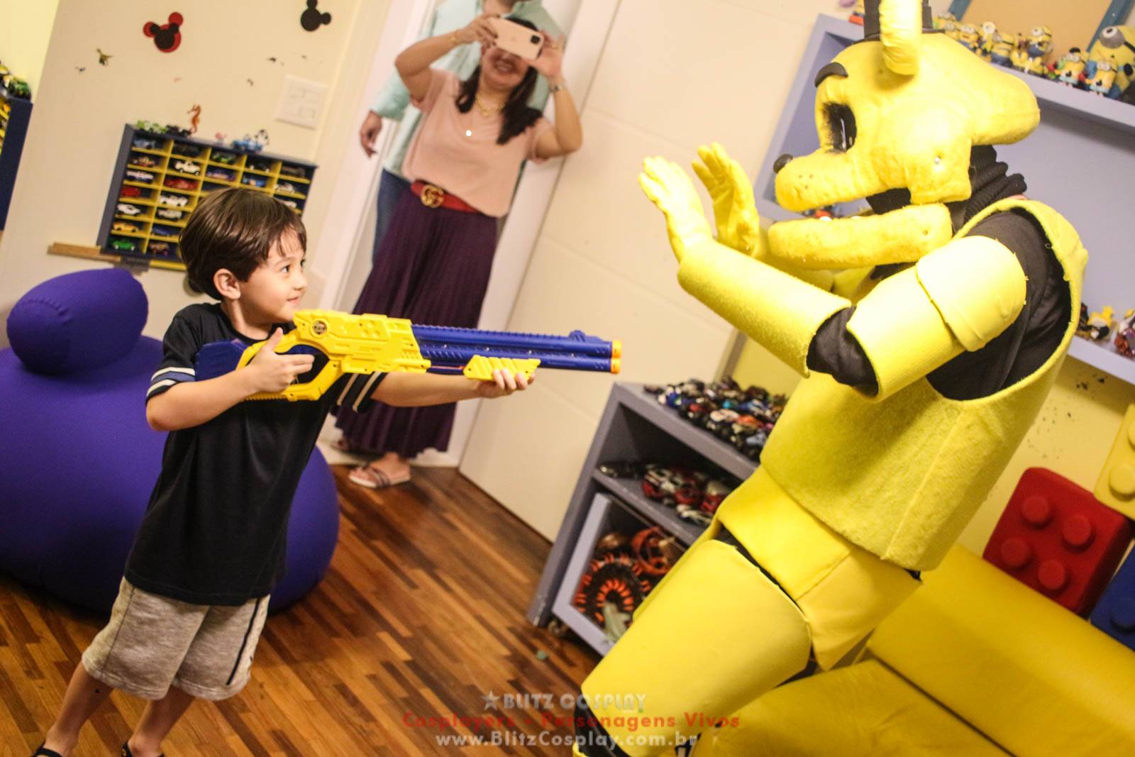 Golden Freddy Personagem Vivo FNAF Golden Freddy Personagem Vivo FNAF