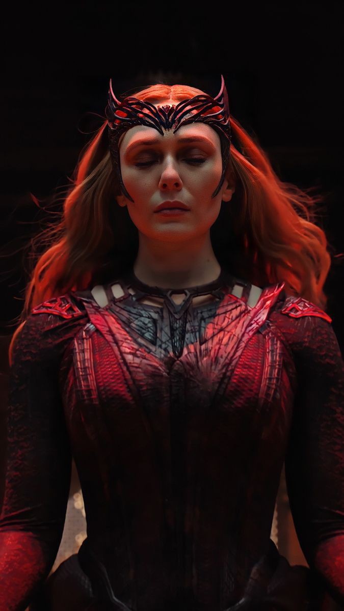 Personagem Vivo Feiticeira Escarlate